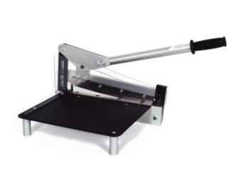 Гилотина за метал